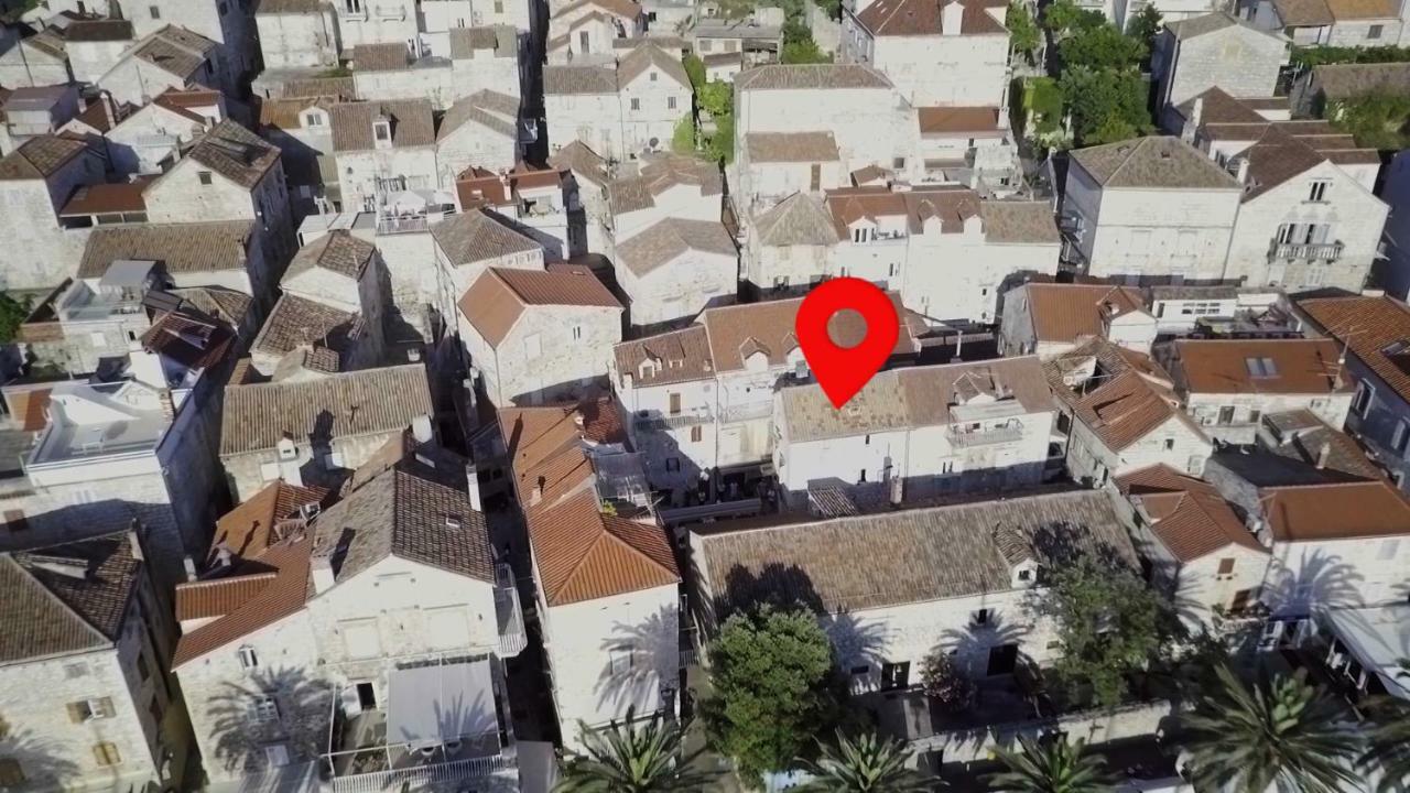 Street Garden Apartment Hvar Town Exterior photo